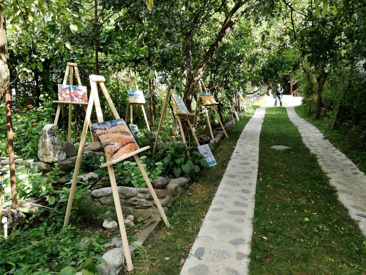אוני Guest House Gallery מראה חיצוני תמונה